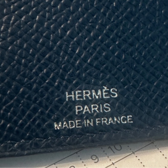 Authentic Hermes Eazip Book Cover PM - Picture 5 of 11